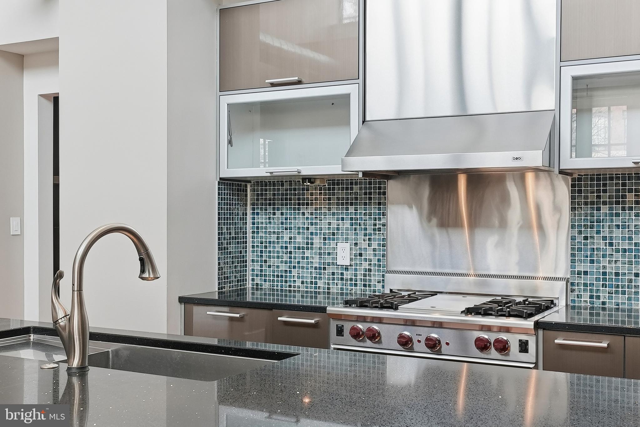 ROSSLYN - Residential