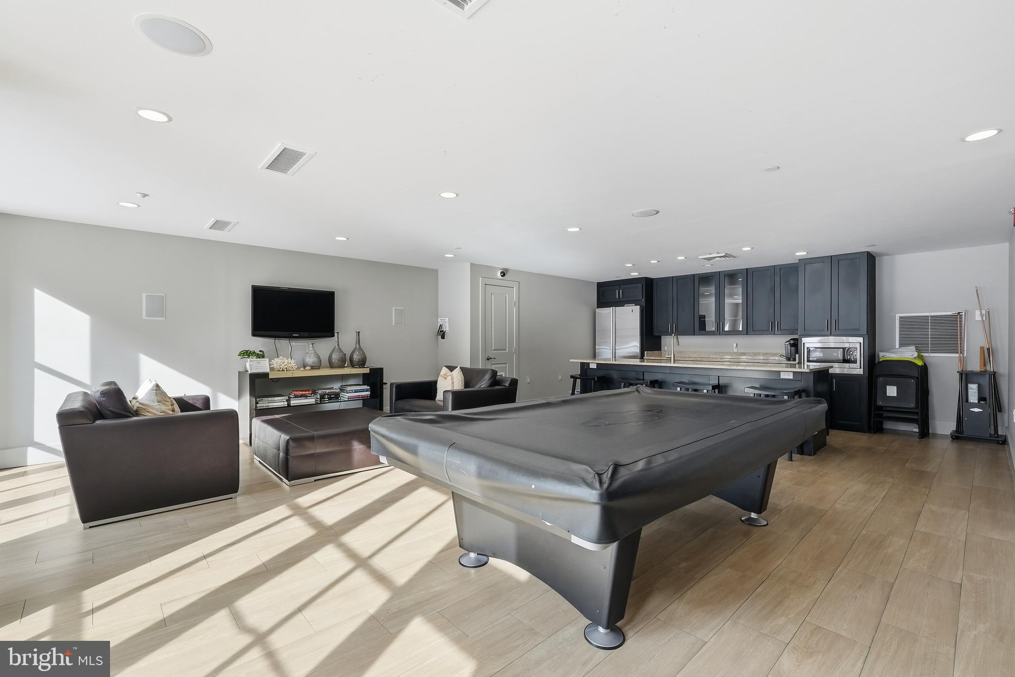 ROSSLYN - Residential