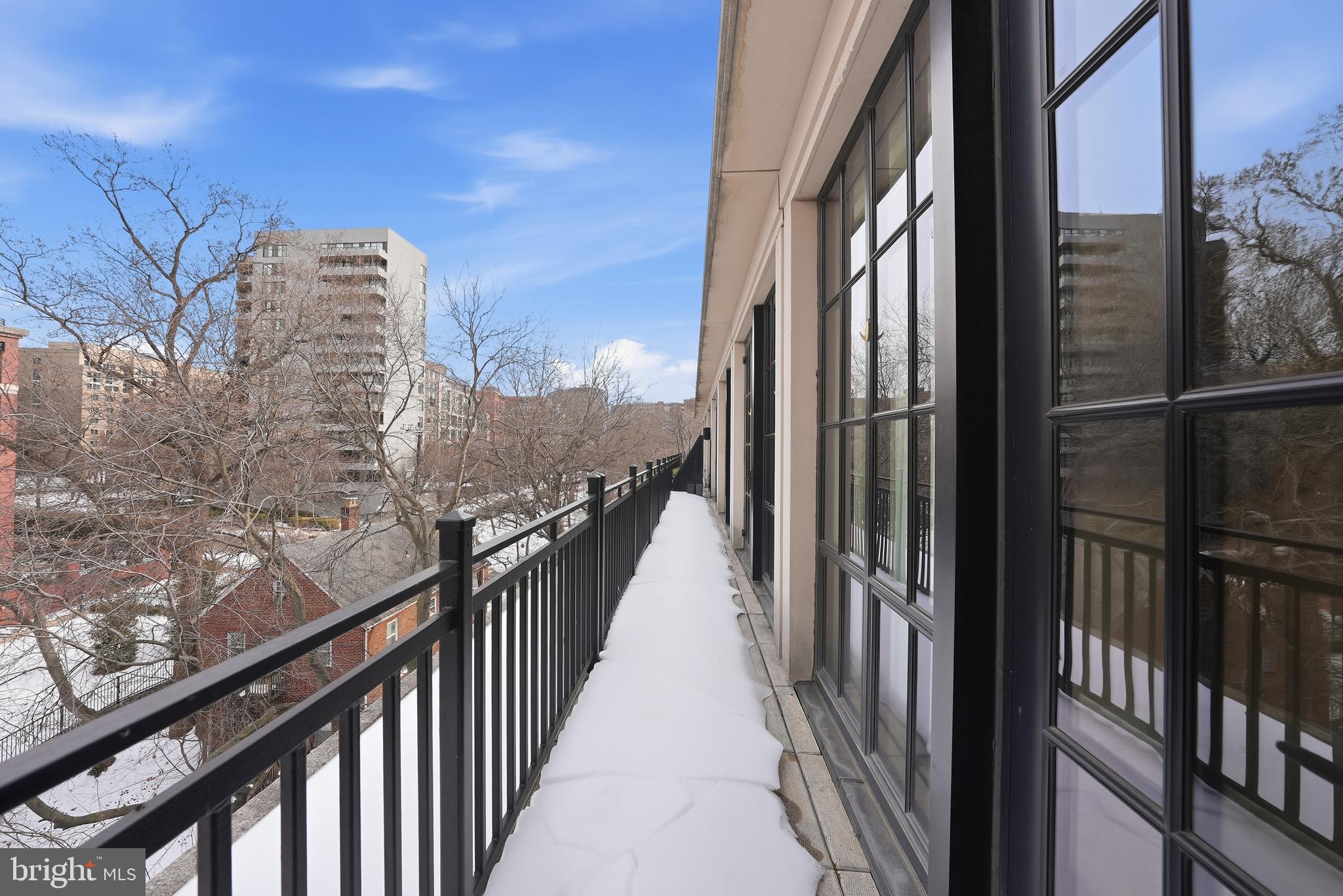 ROSSLYN - Residential