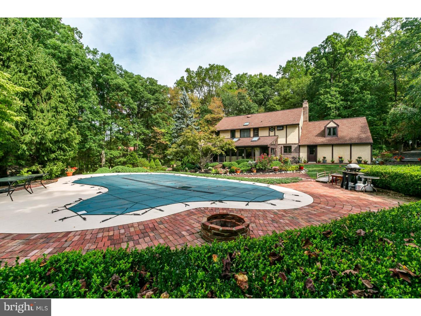 FOX RUN - Residential