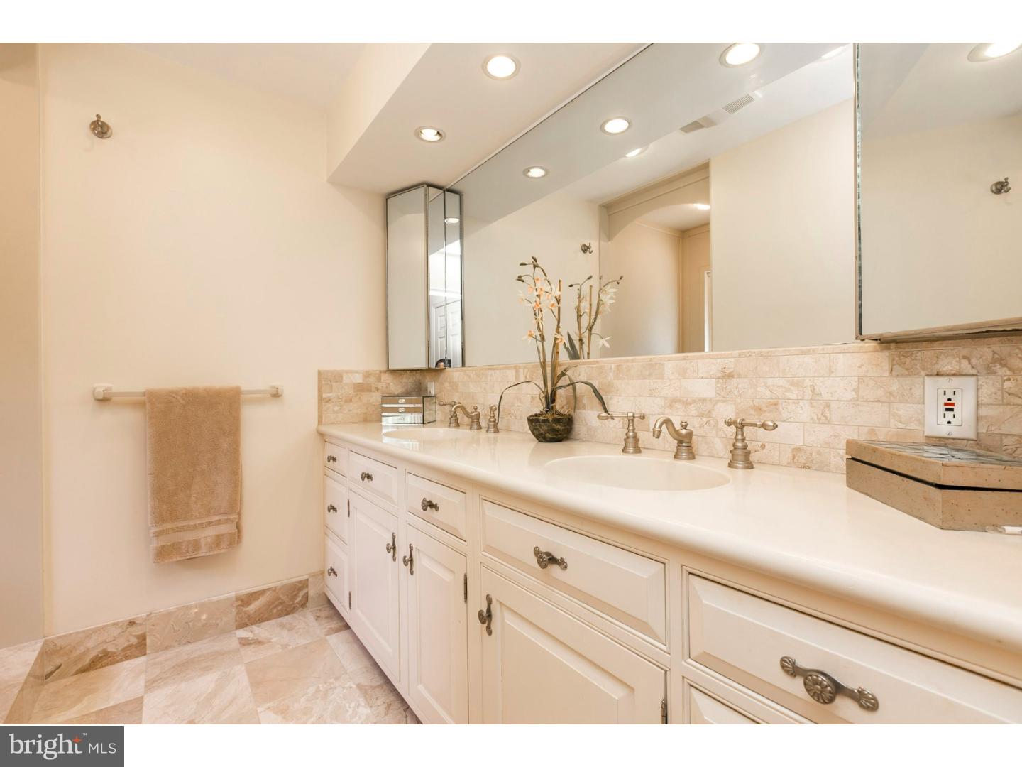 FOX RUN - Residential