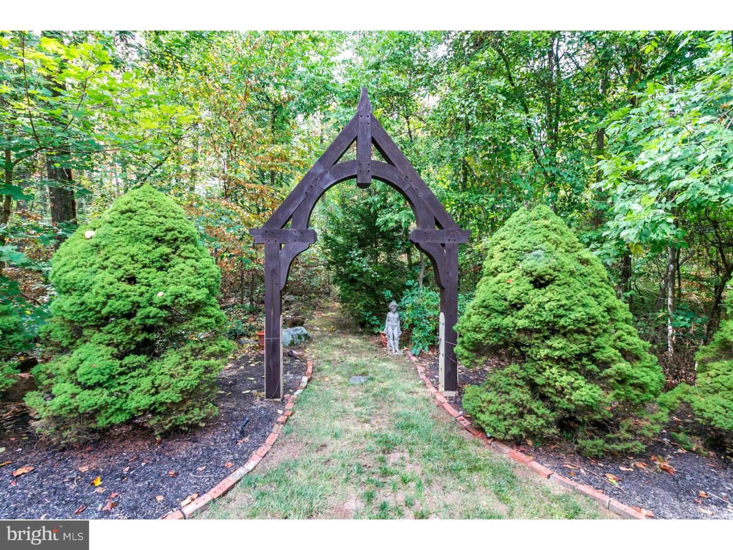 FOX RUN - Residential