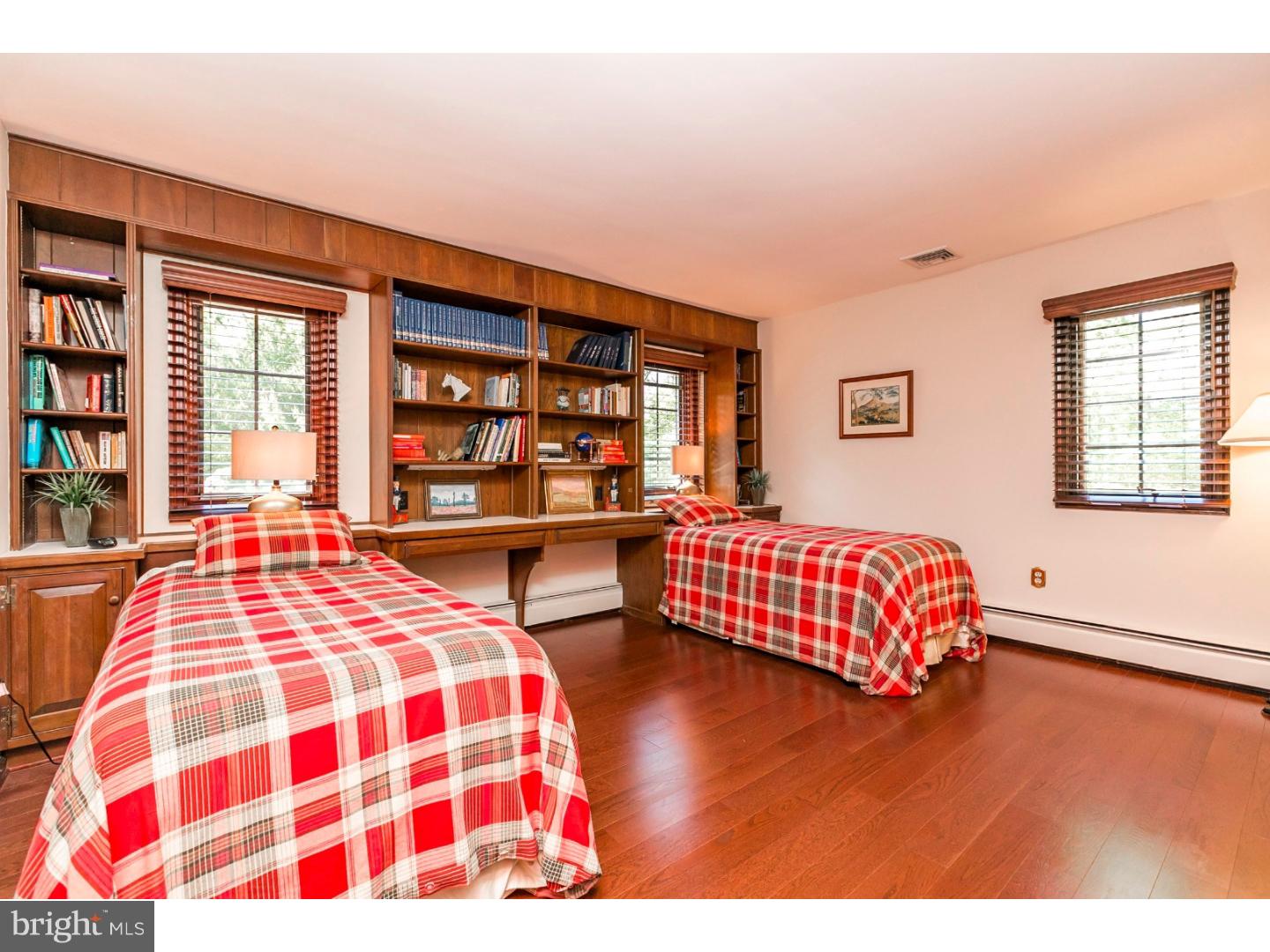 FOX RUN - Residential