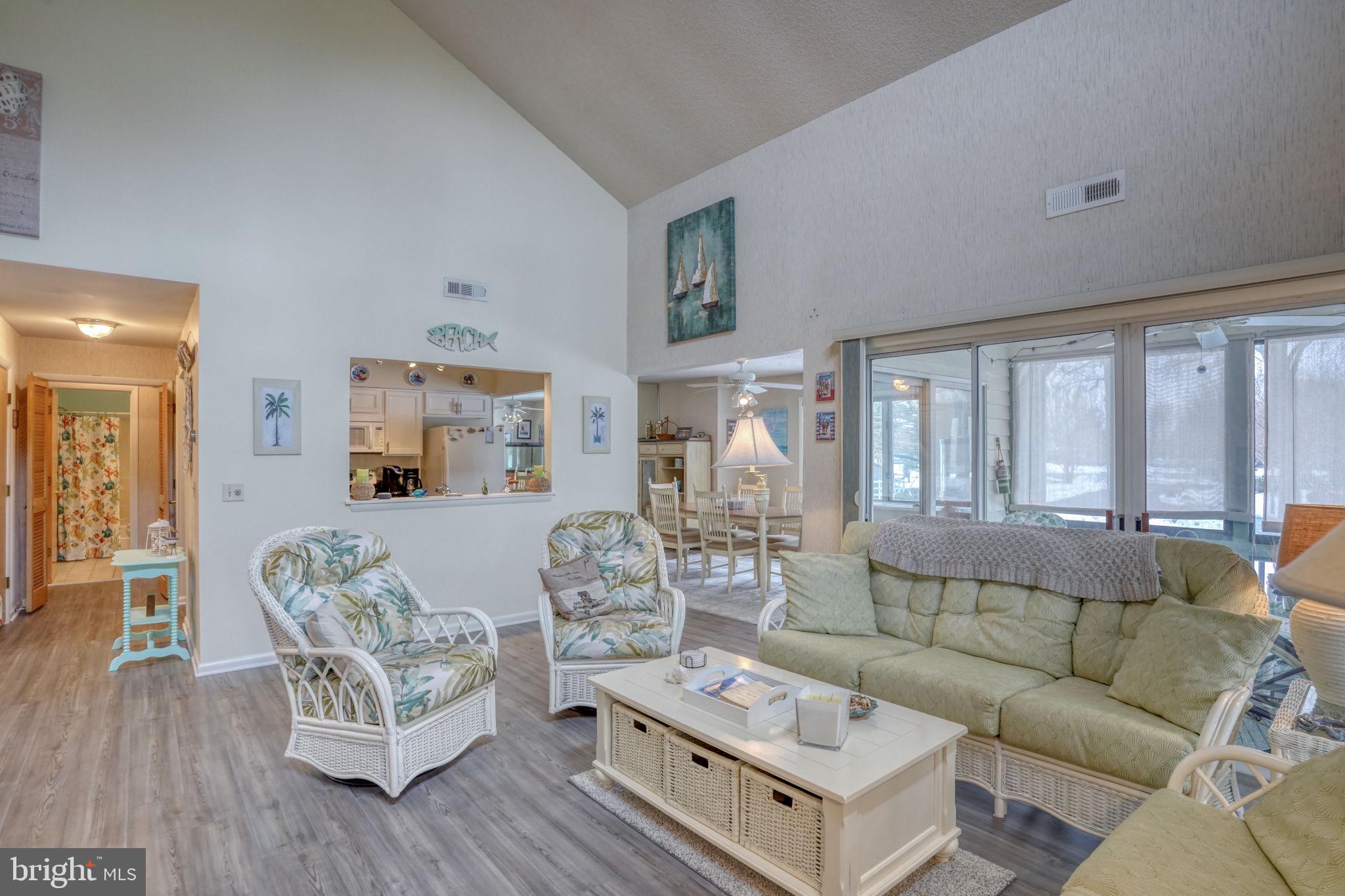 PLANTATIONS - Residential