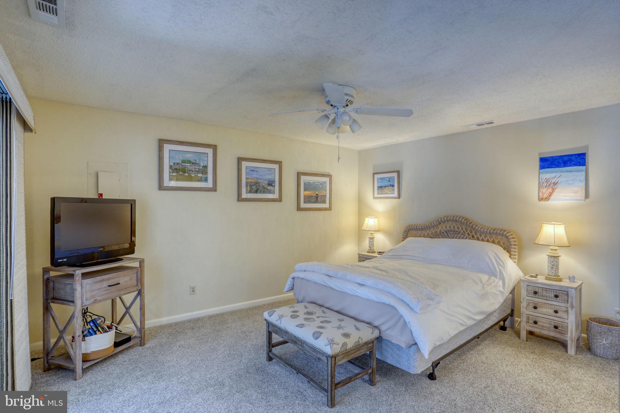 PLANTATIONS - Residential