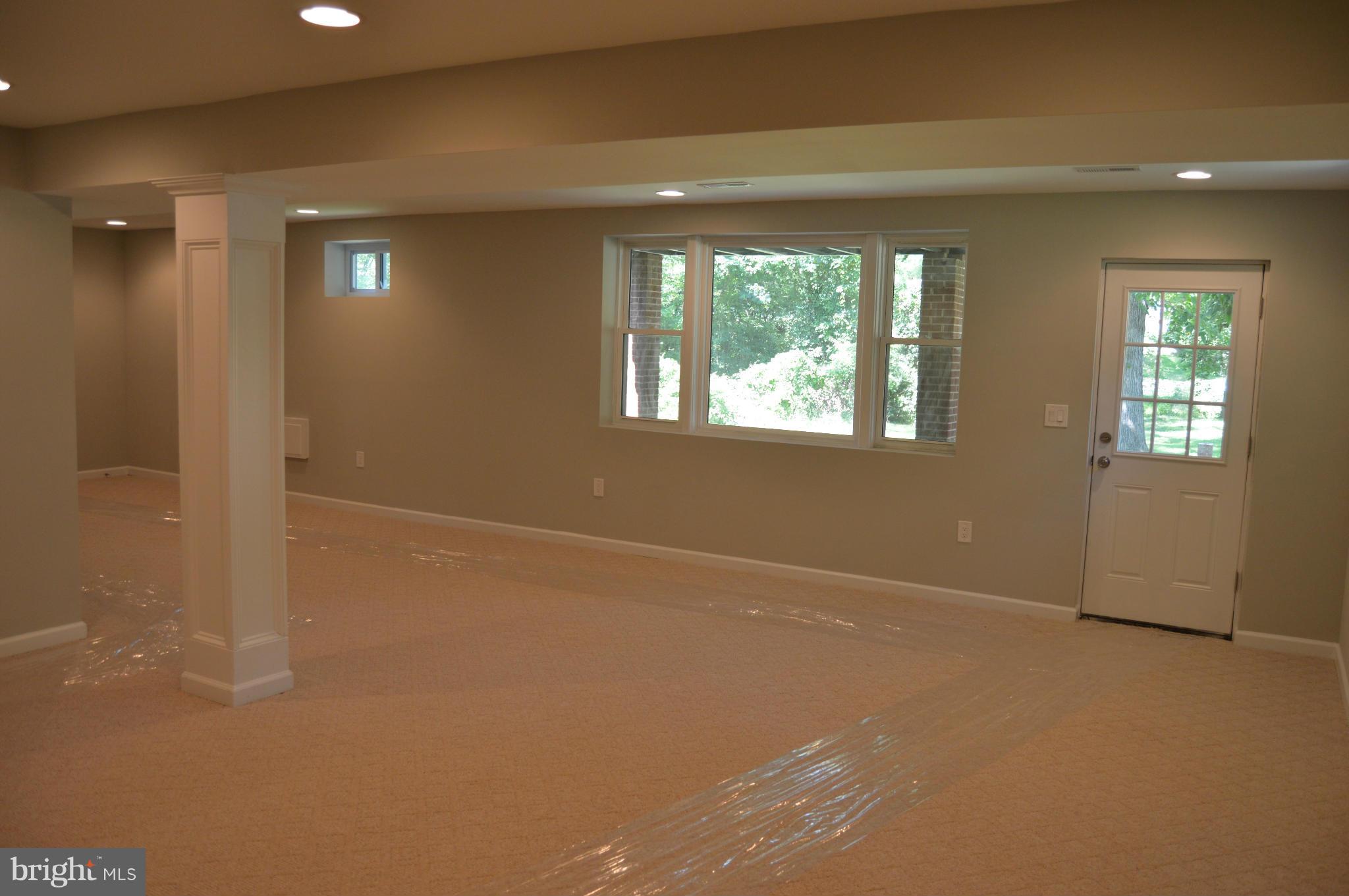 BRINKLEY MANOR - Residential