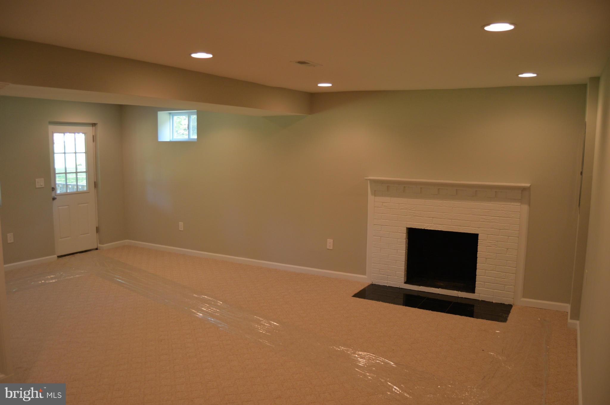 BRINKLEY MANOR - Residential