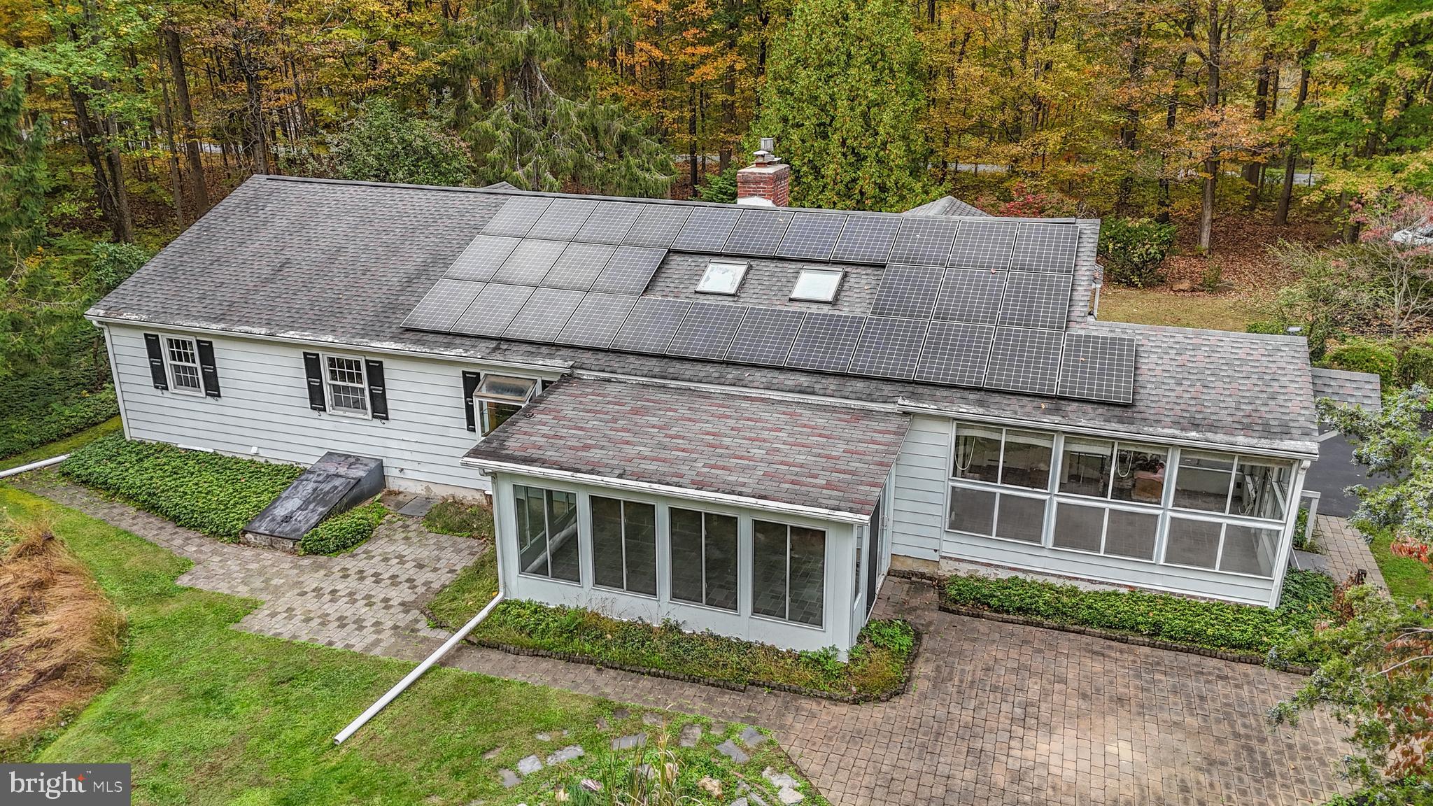 2265 MILL HILL ROAD