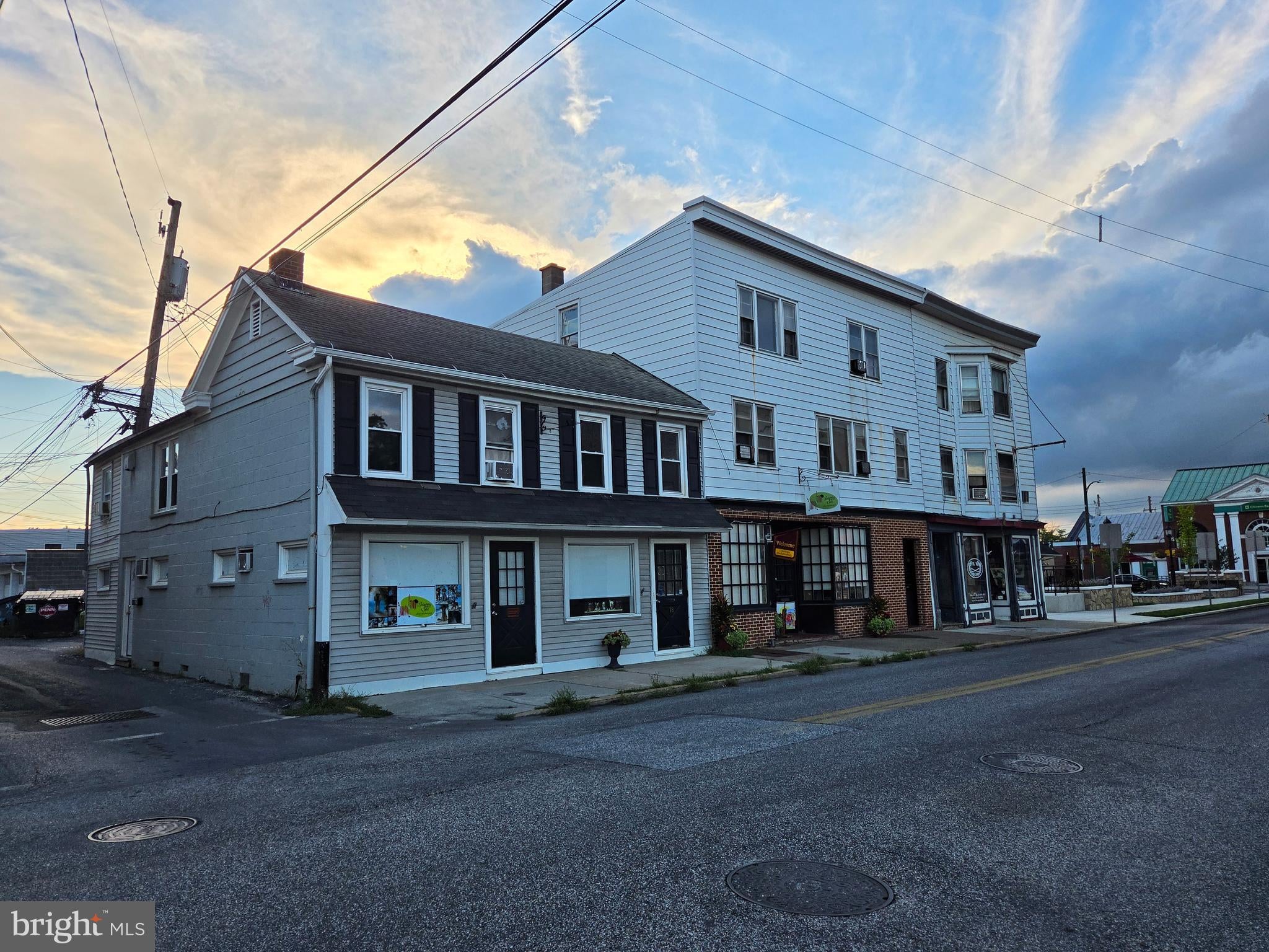 18-20 S MARKET STREET