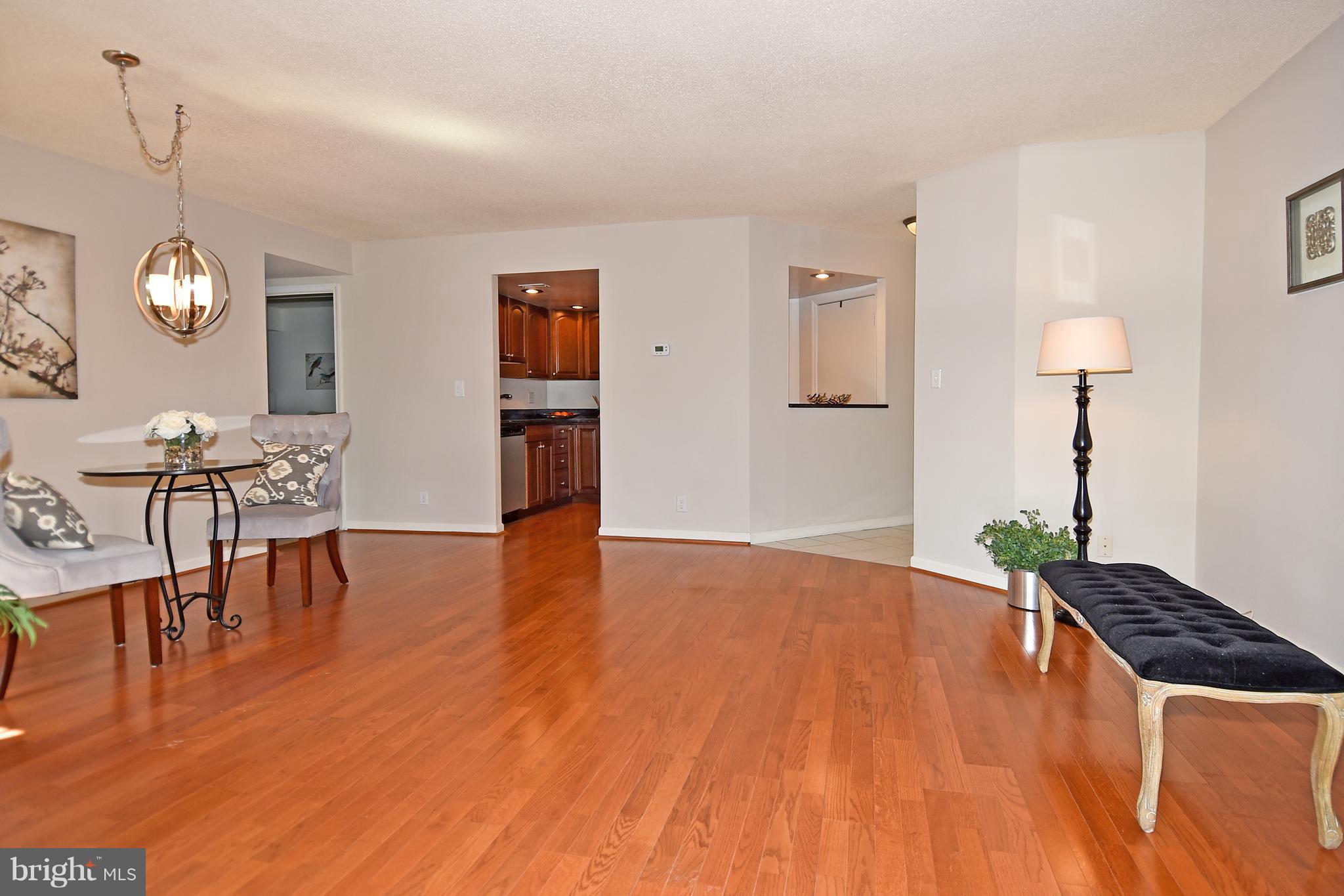 ASTORIA - Residential