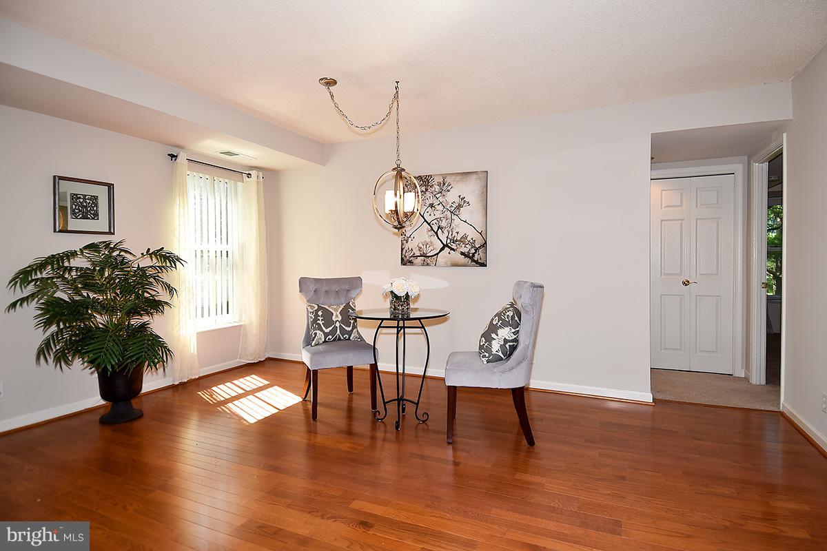 ASTORIA - Residential