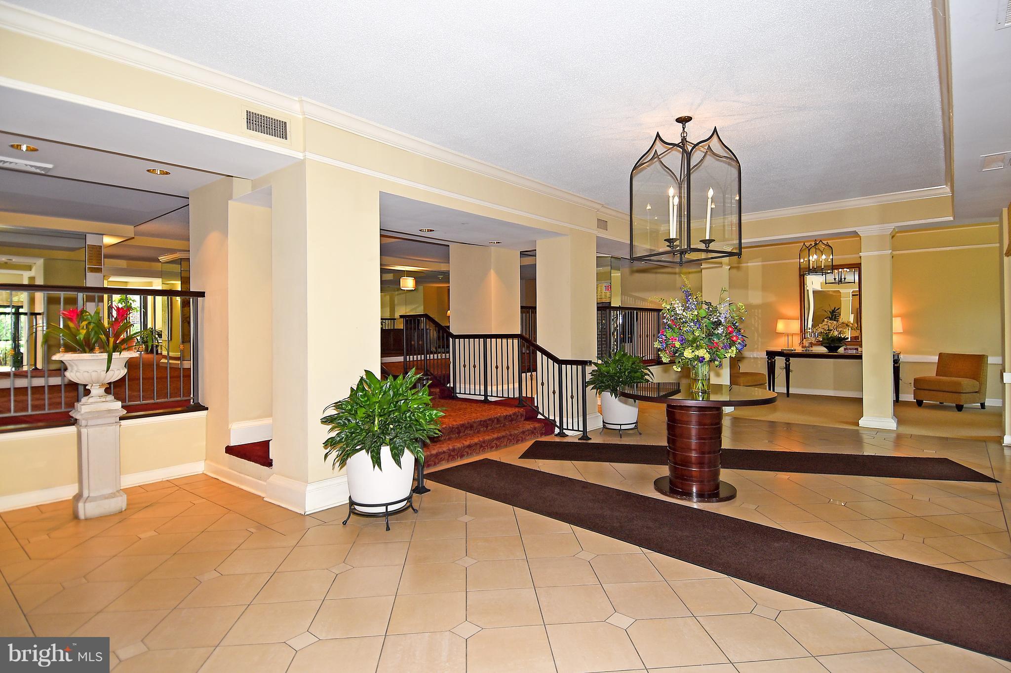 ASTORIA - Residential