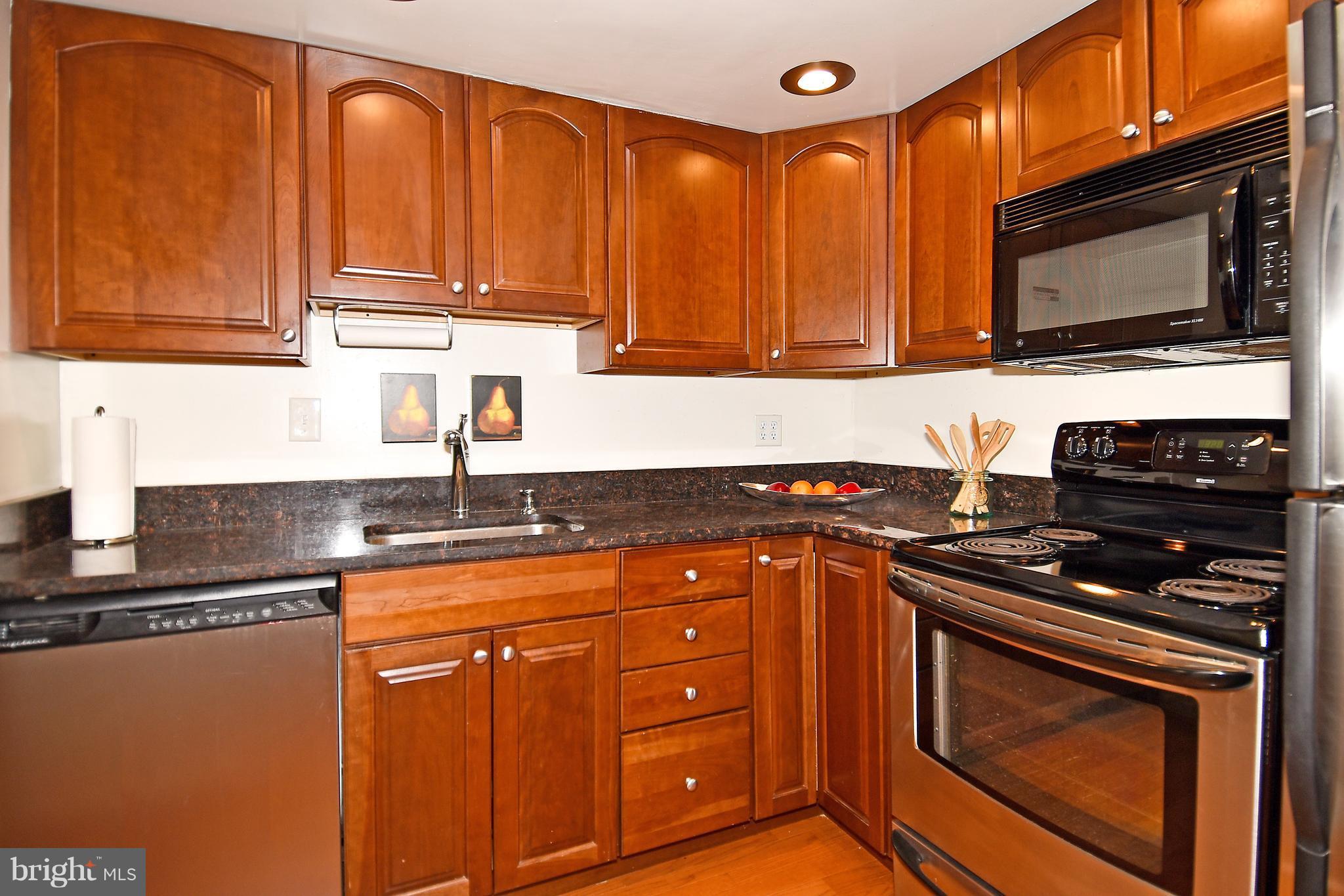 ASTORIA - Residential