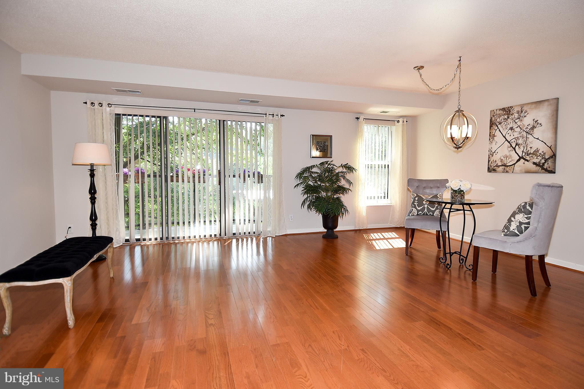 ASTORIA - Residential