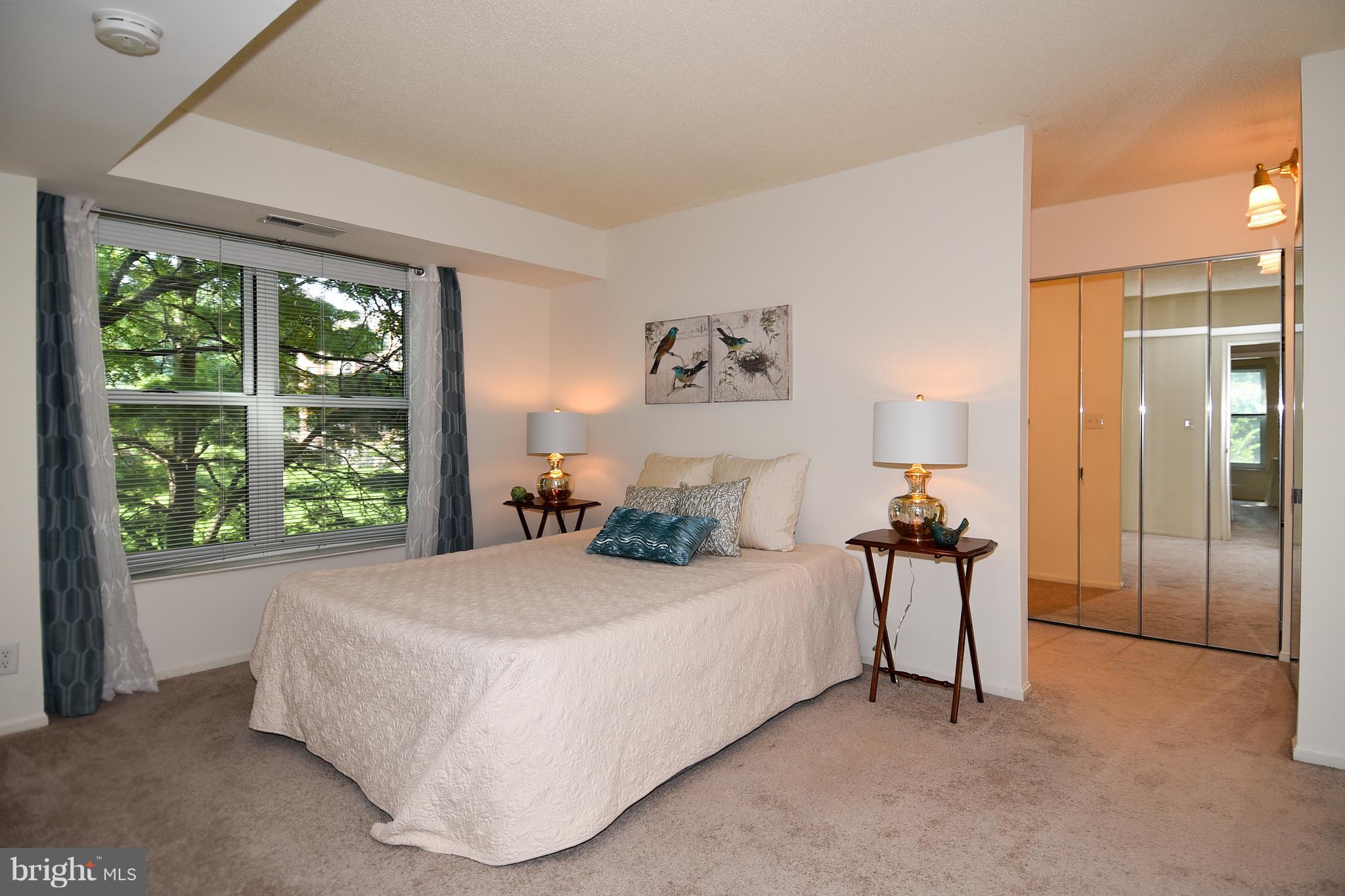 ASTORIA - Residential