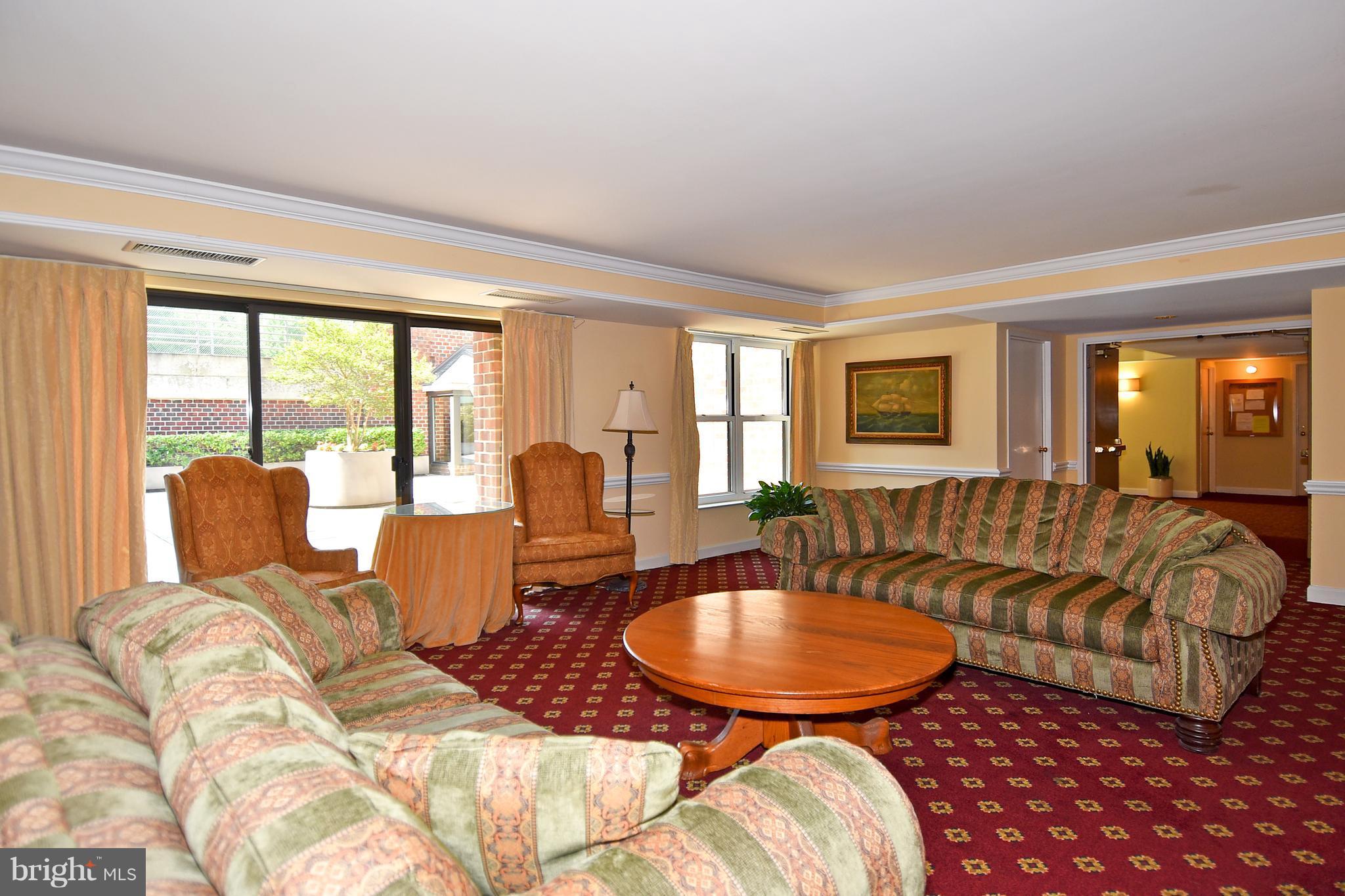 ASTORIA - Residential