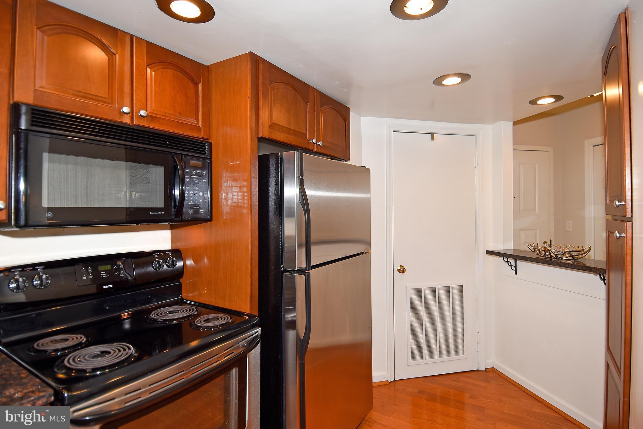 ASTORIA - Residential