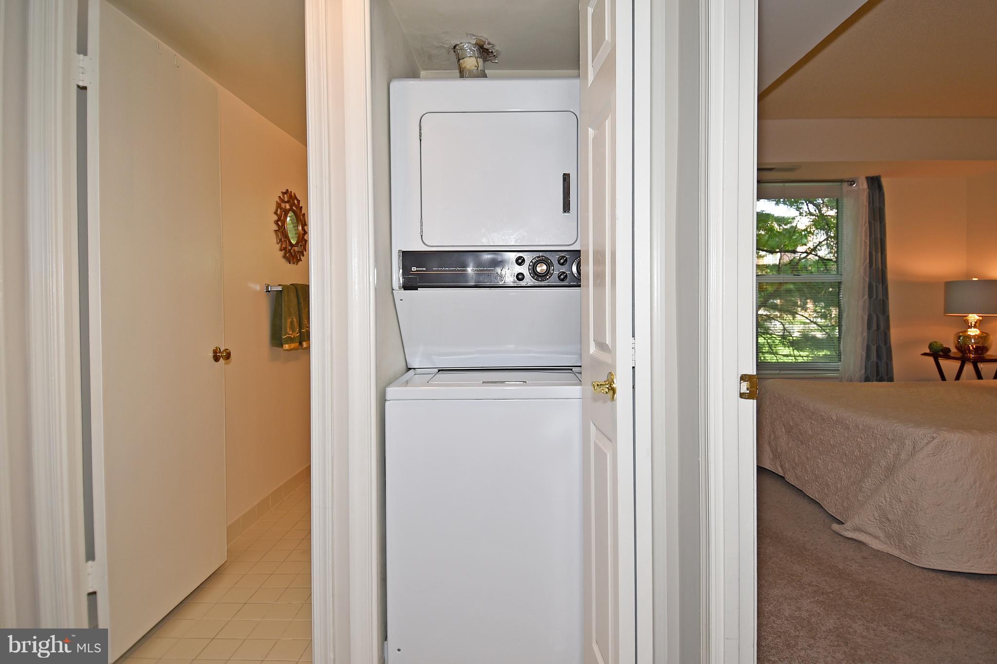 ASTORIA - Residential