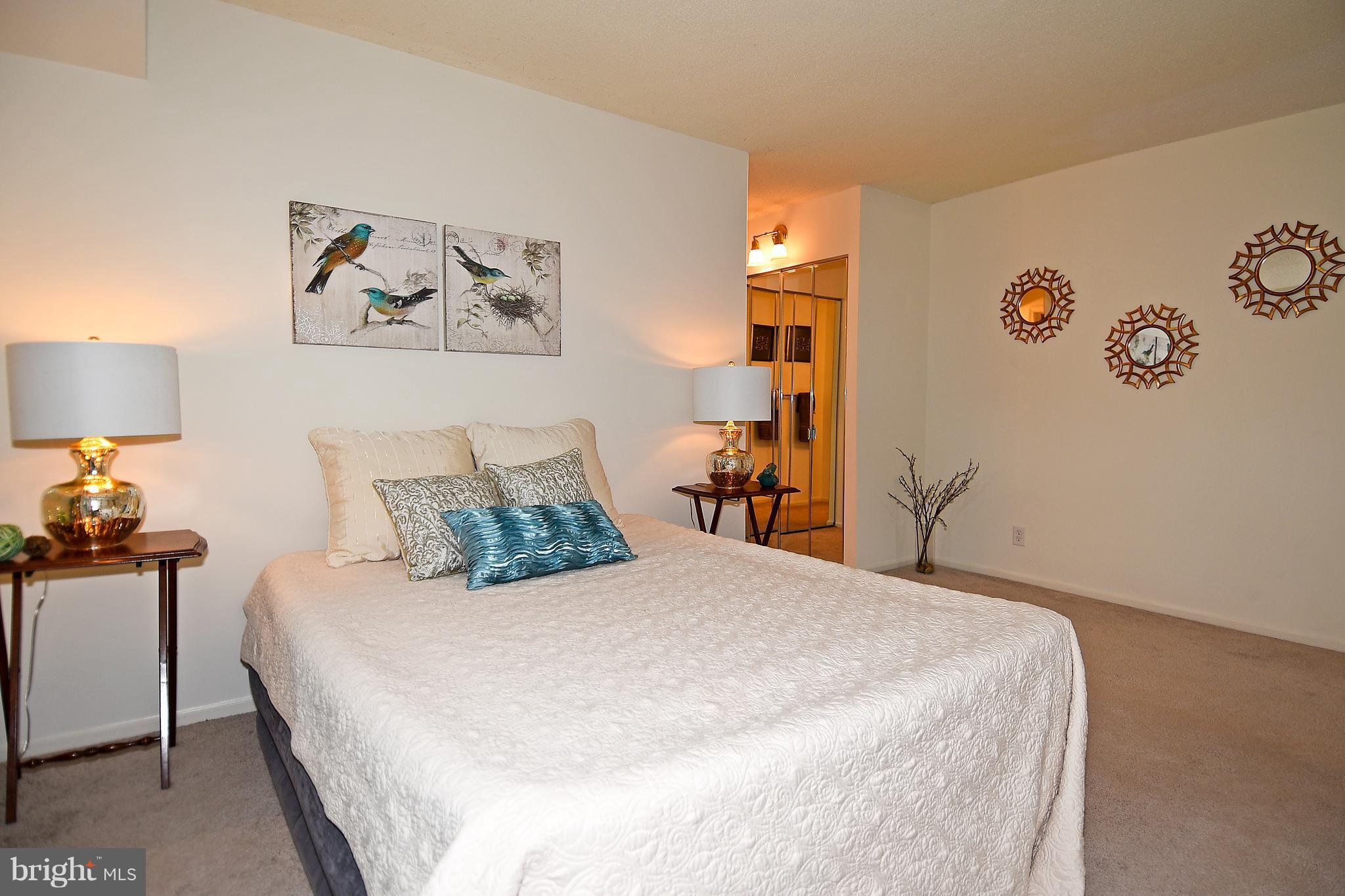 ASTORIA - Residential