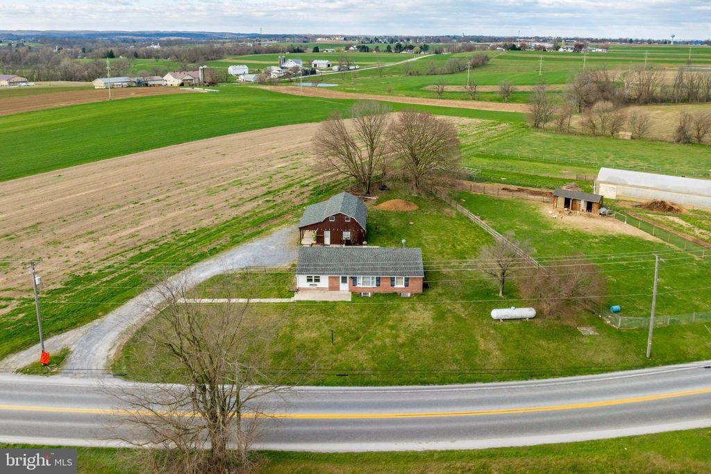 Photo of 720 Strasburg Pike, Strasburg, PA 17579 (MLS # PALA2050096)