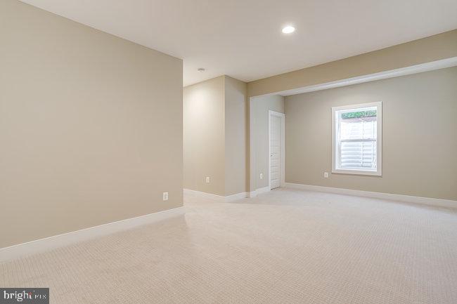 PIMMIT HILLS - Residential