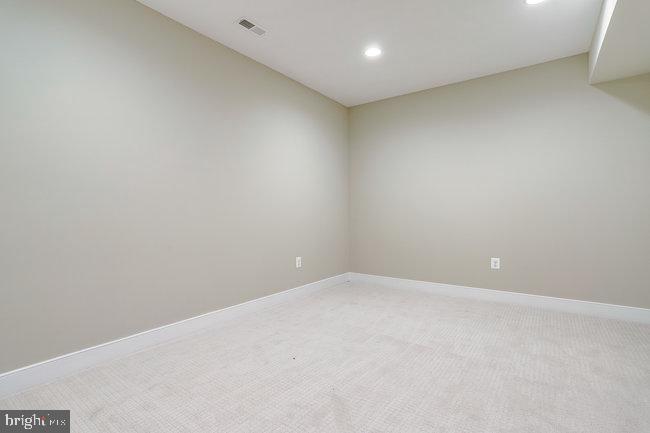 PIMMIT HILLS - Residential