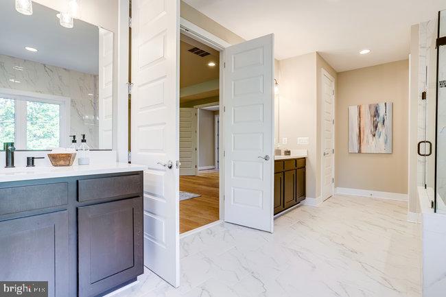 PIMMIT HILLS - Residential