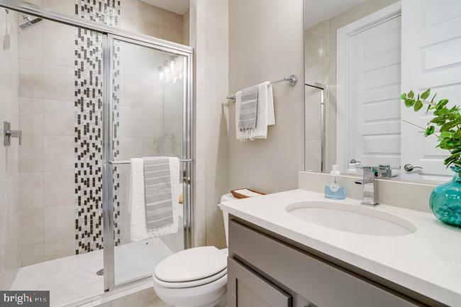 PIMMIT HILLS - Residential