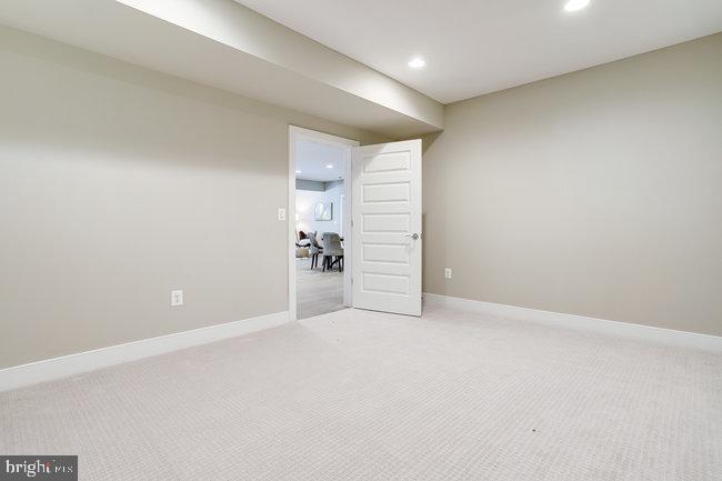 PIMMIT HILLS - Residential