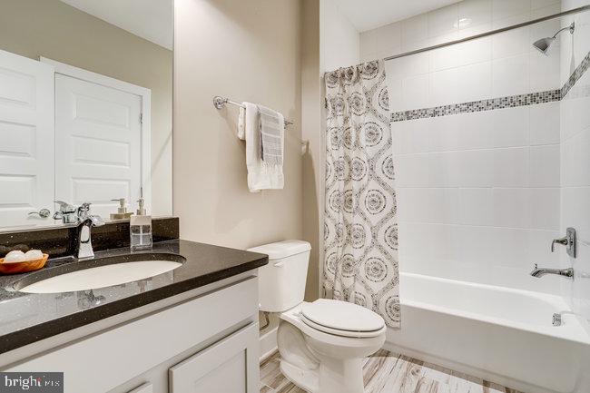 PIMMIT HILLS - Residential