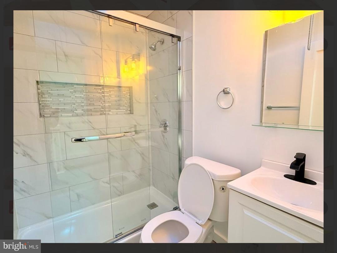 MAYFAIR (WEST) - Residential