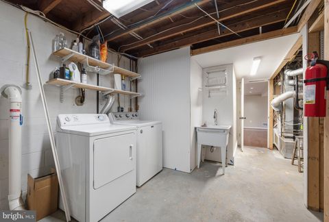 Tiny photo for 124 Woodland Road, GAITHERSBURG, MD 20877 (MLS # MDMC2223560)