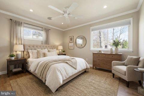 Tiny photo for 124 Woodland Road, GAITHERSBURG, MD 20877 (MLS # MDMC2223560)
