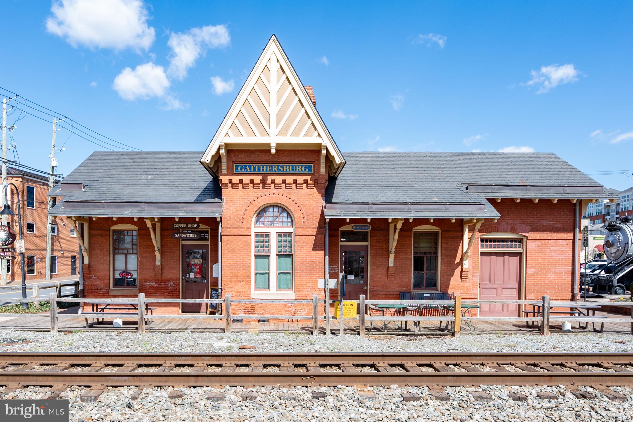 DEER PARK - Residential