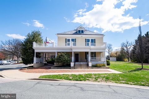 Tiny photo for 124 Woodland Road, GAITHERSBURG, MD 20877 (MLS # MDMC2223560)