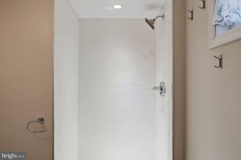 Tiny photo for 124 Woodland Road, GAITHERSBURG, MD 20877 (MLS # MDMC2223560)