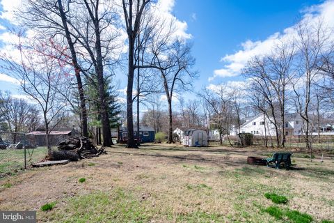 Tiny photo for 124 Woodland Road, GAITHERSBURG, MD 20877 (MLS # MDMC2223560)
