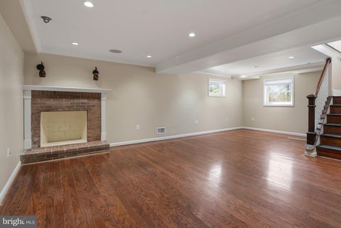 Tiny photo for 124 Woodland Road, GAITHERSBURG, MD 20877 (MLS # MDMC2223560)