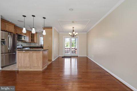 Tiny photo for 124 Woodland Road, GAITHERSBURG, MD 20877 (MLS # MDMC2223560)
