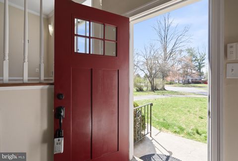 Tiny photo for 124 Woodland Road, GAITHERSBURG, MD 20877 (MLS # MDMC2223560)