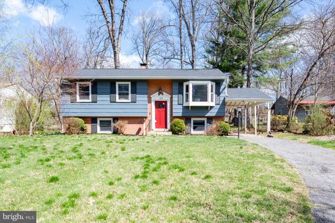 Tiny photo for 124 Woodland Road, GAITHERSBURG, MD 20877 (MLS # MDMC2223560)