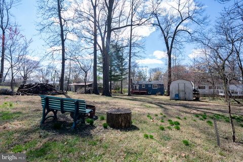 Tiny photo for 124 Woodland Road, GAITHERSBURG, MD 20877 (MLS # MDMC2223560)
