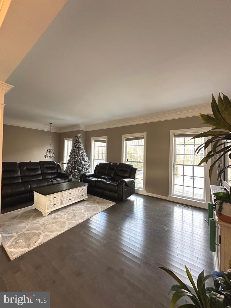 8441 KIRBY LIONSDALE DRIVE