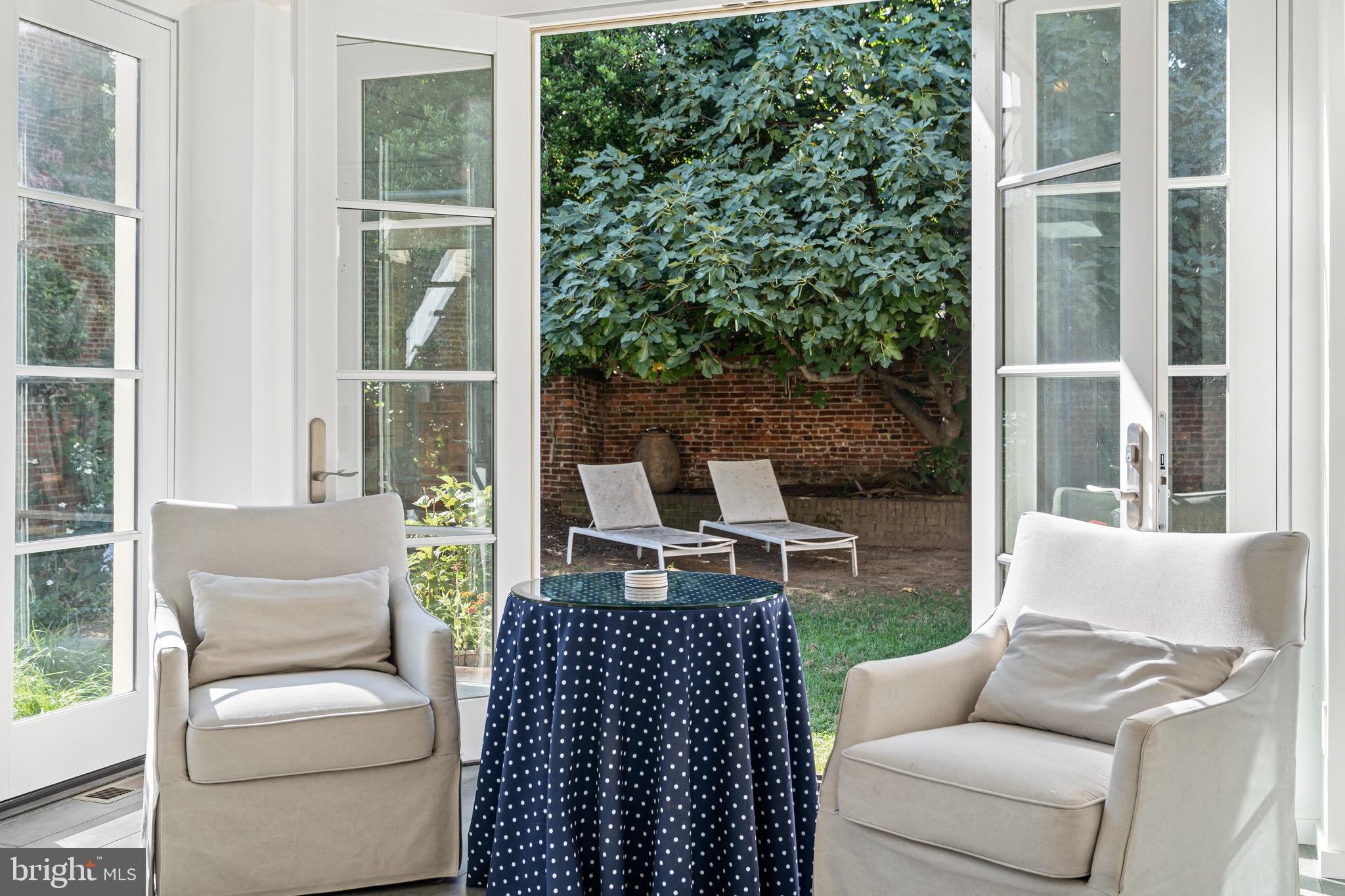 OLD TOWN - Residential