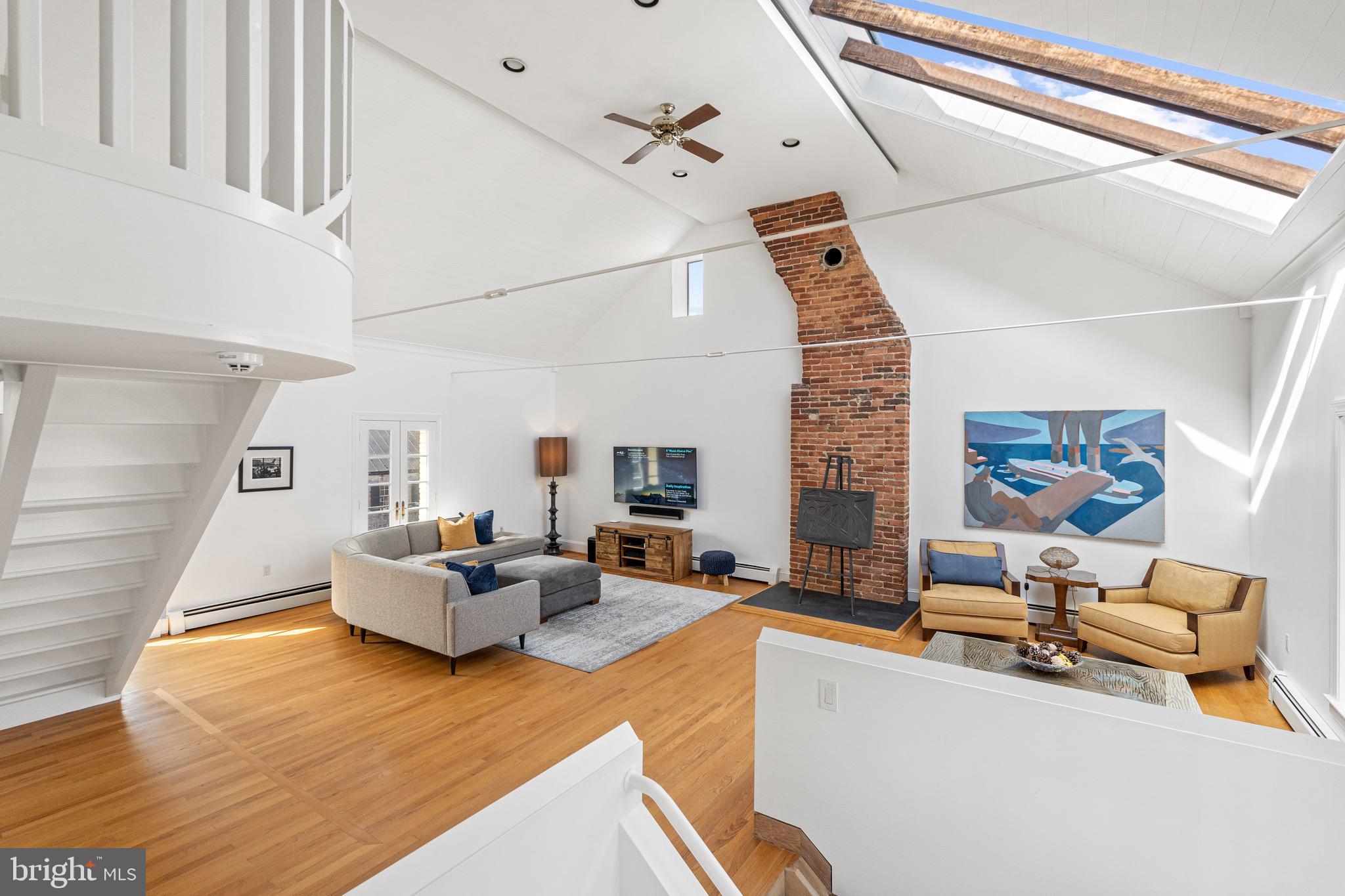 OLD TOWN - Residential