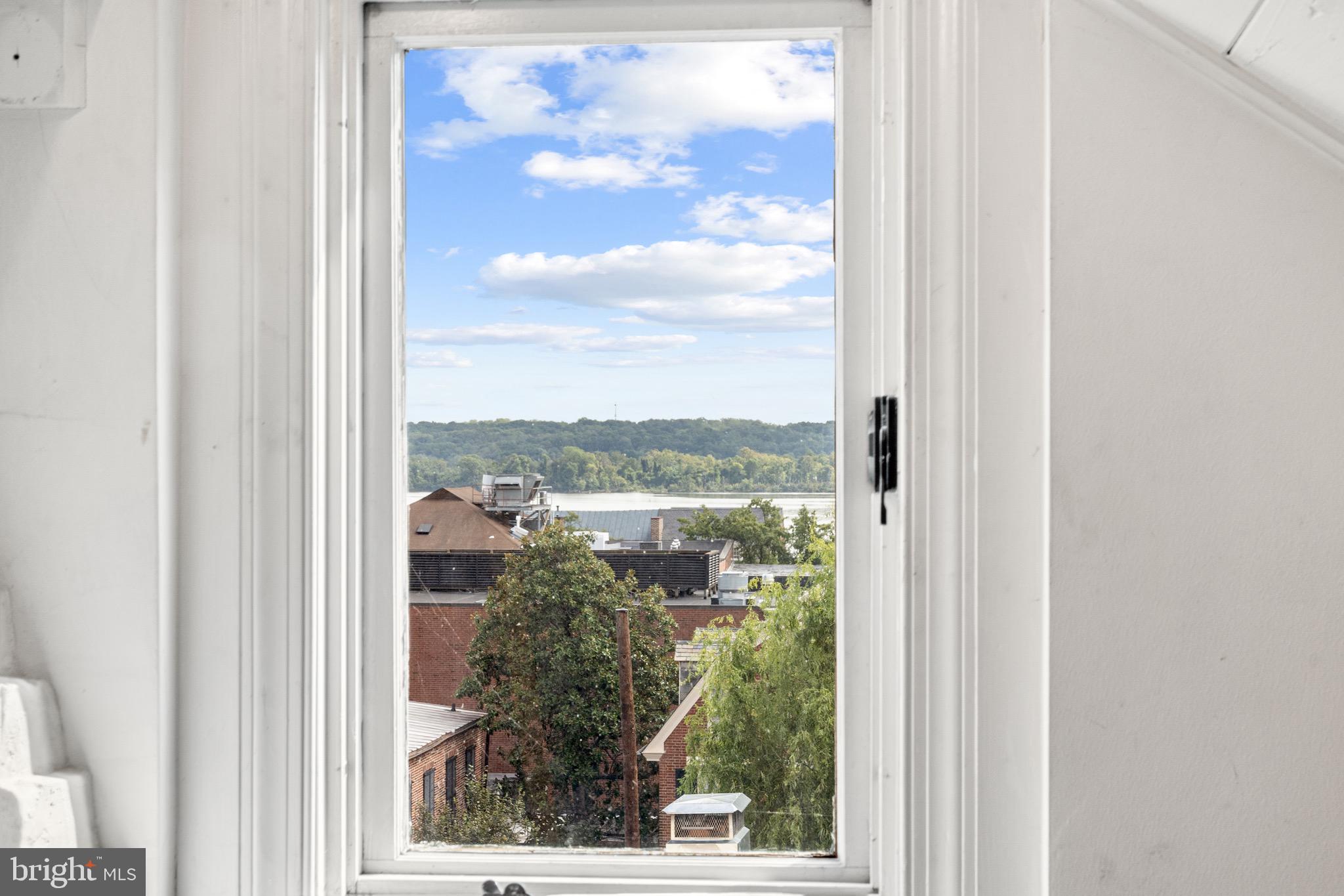 OLD TOWN - Residential