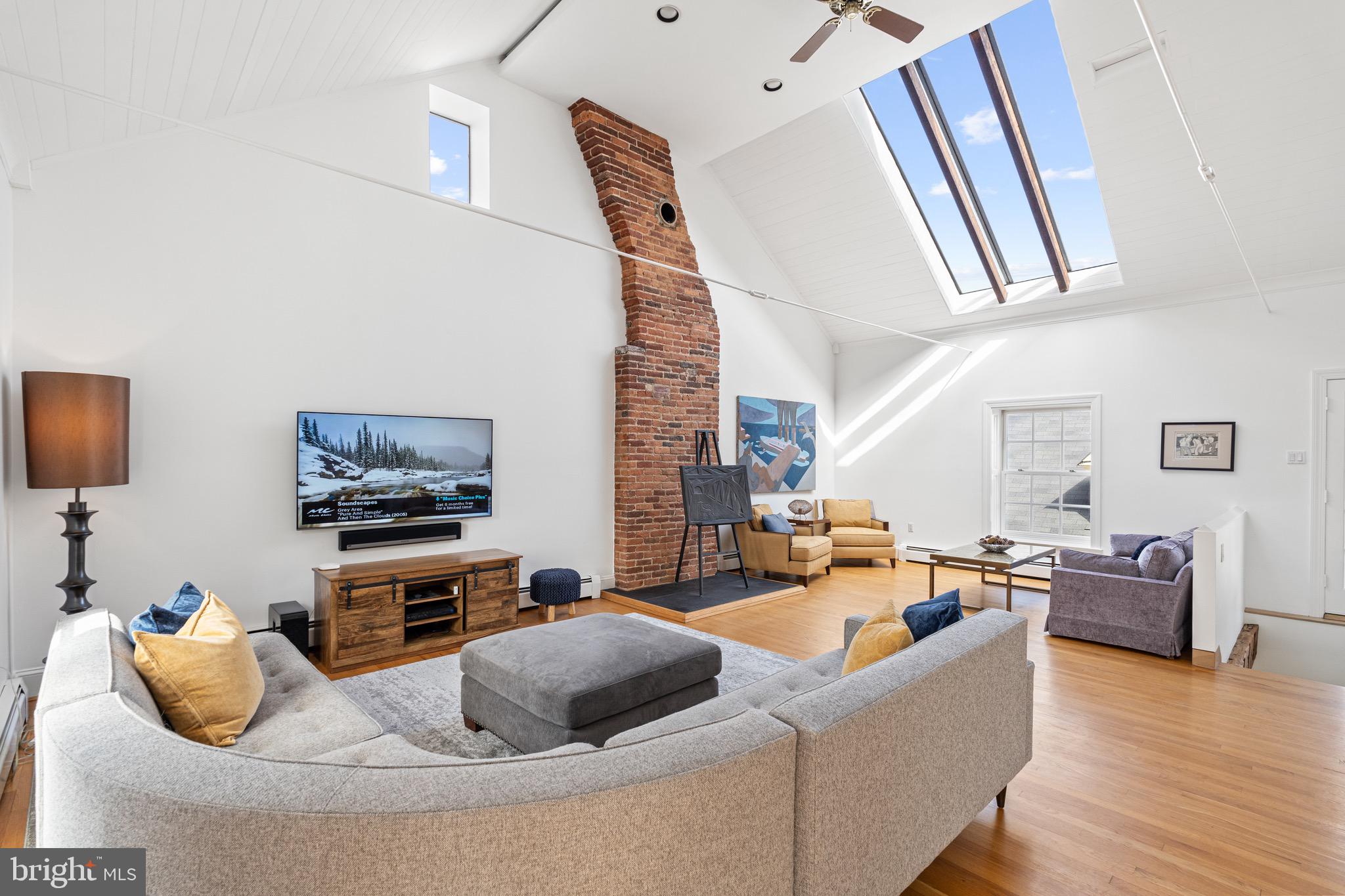 OLD TOWN - Residential