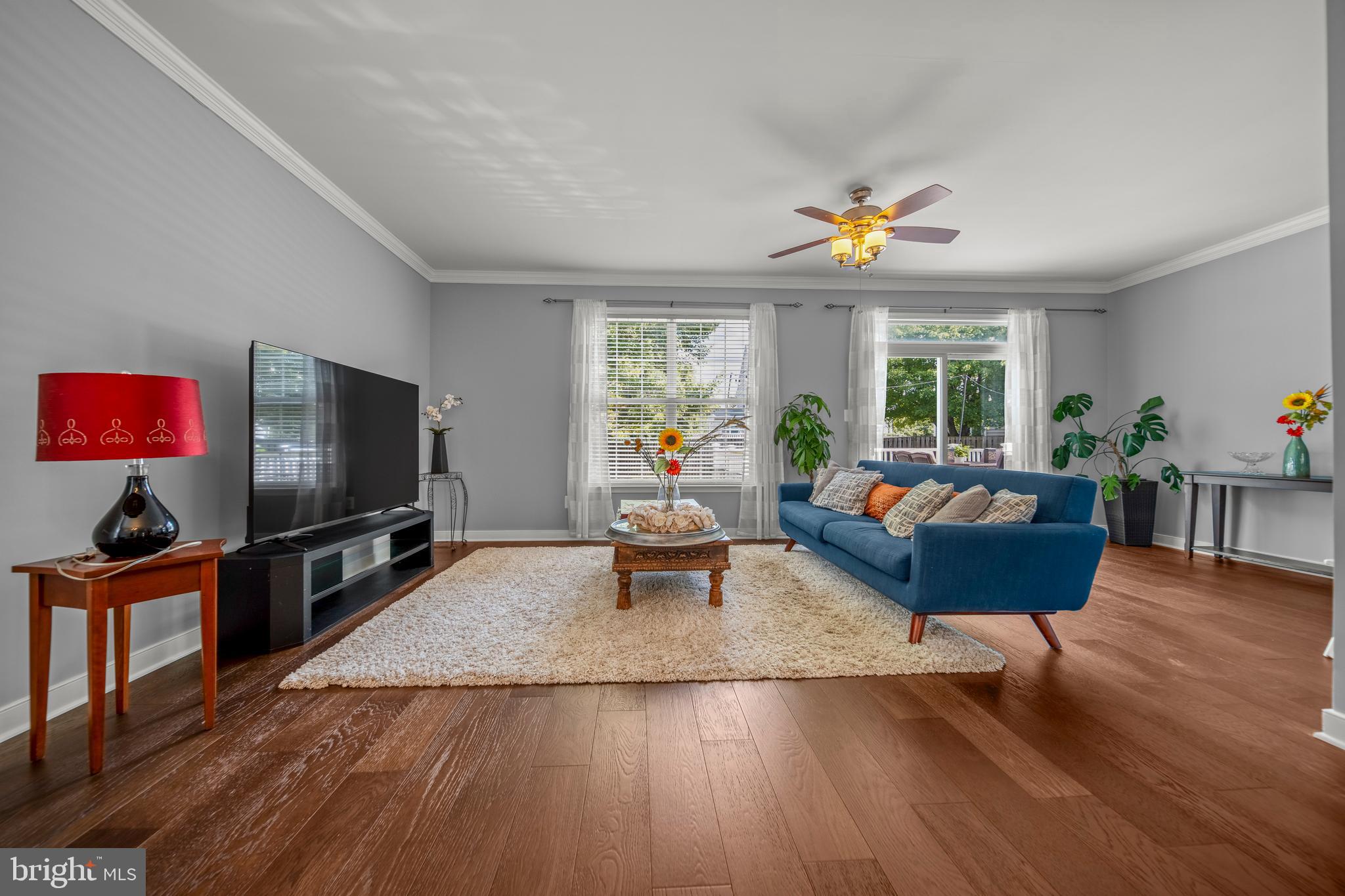 6092 OMEGA LANE