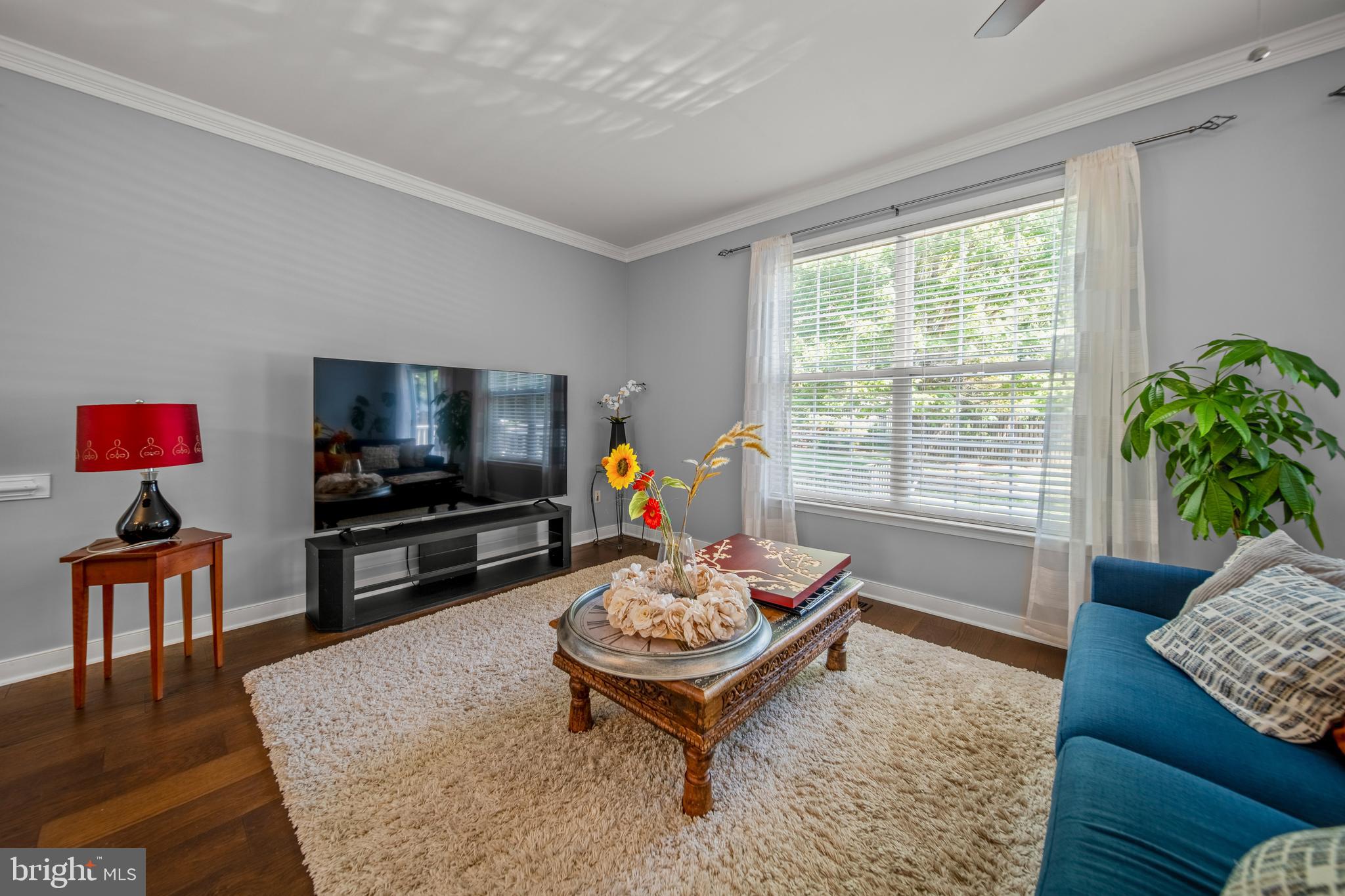 6092 OMEGA LANE