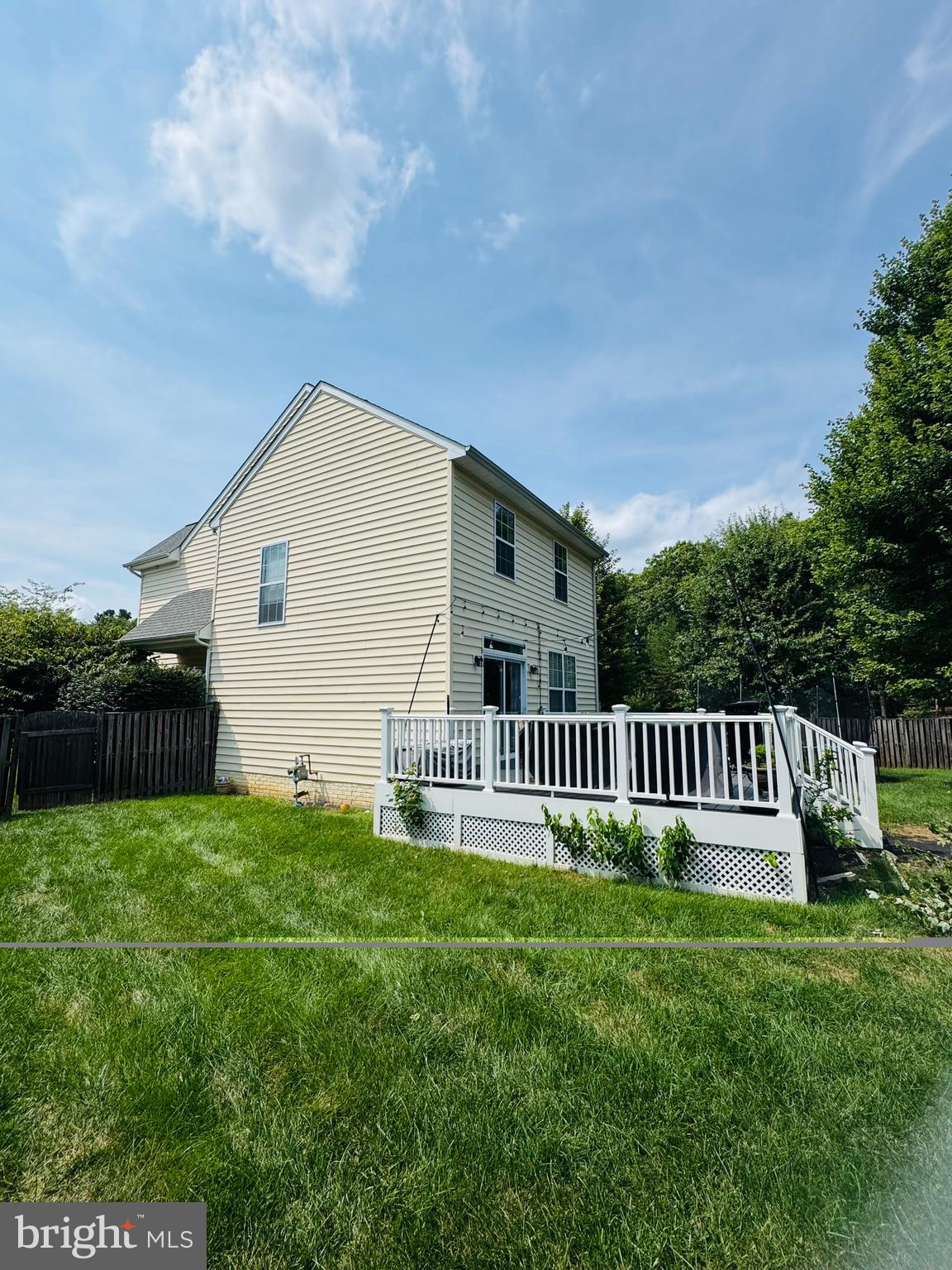 6092 OMEGA LANE
